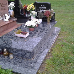 J- 8.  Vrbický cintorín- Olive Green, Nero Zimbabwe